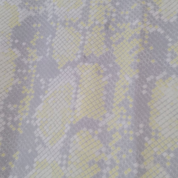 Top - Picture 3 of 3